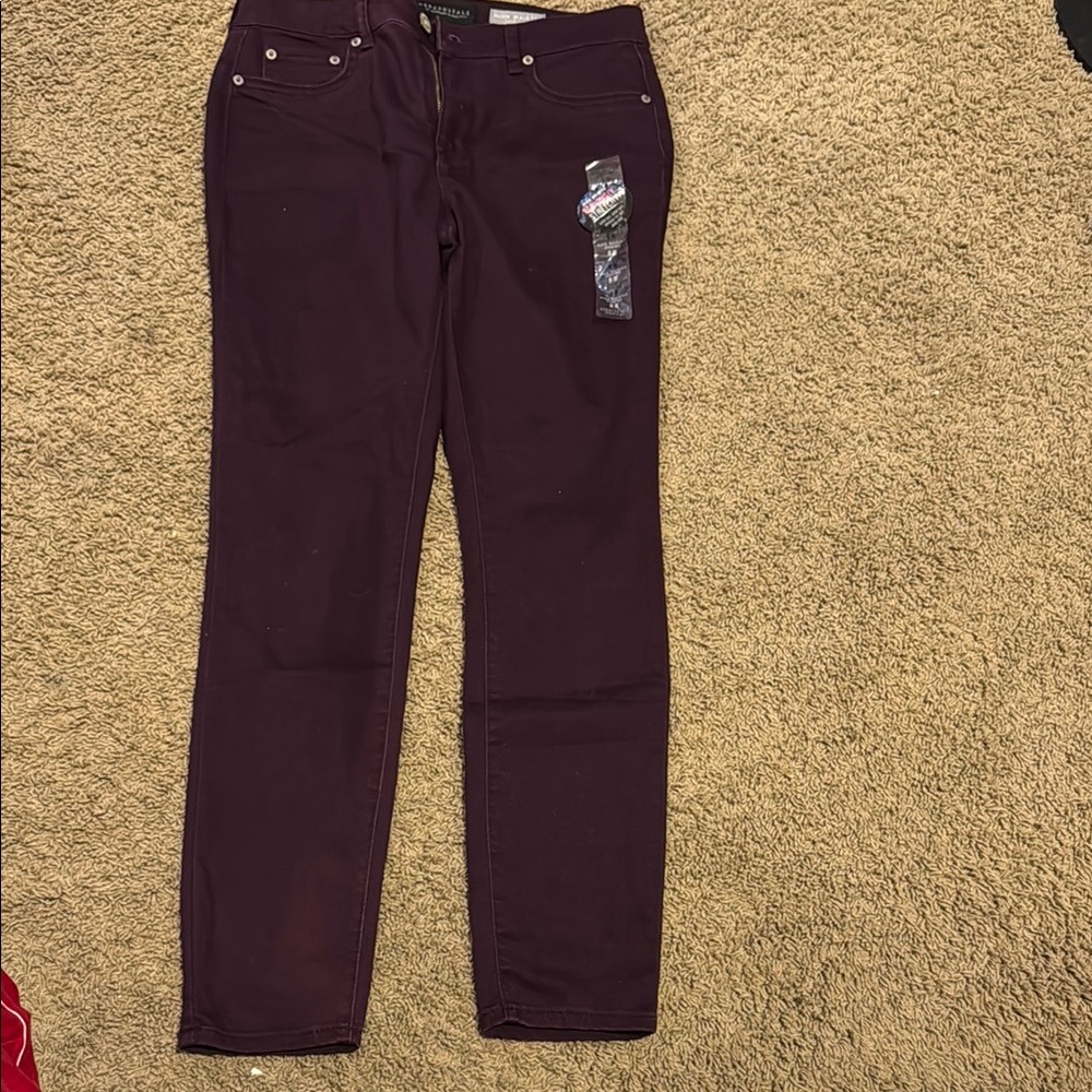 Aeropostale Burgundy Jeggings